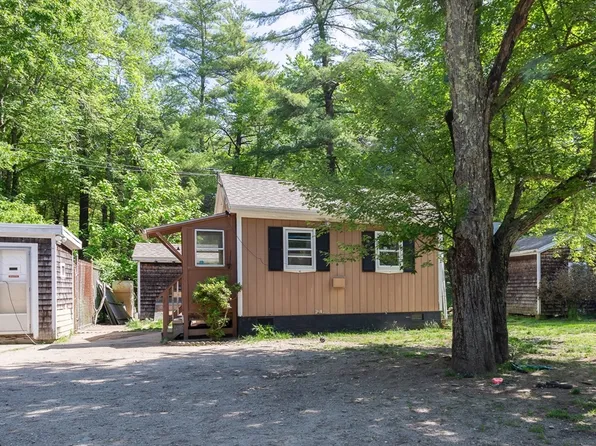 16 Grove St, Berkley, MA 02779