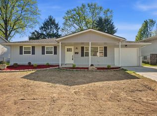 6034 Karl Rd, Columbus, OH 43229