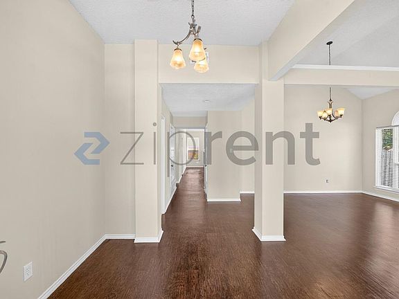 4th image of 5412 Blue Water Lake Dr