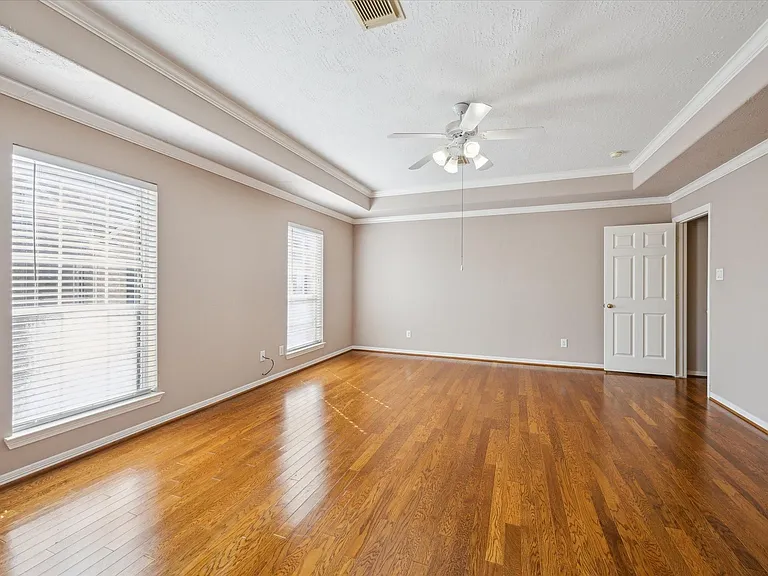2802 Briarhurst Park — Photo 14