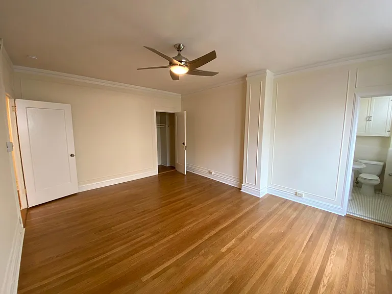 Crestview Apartments — Photo 51