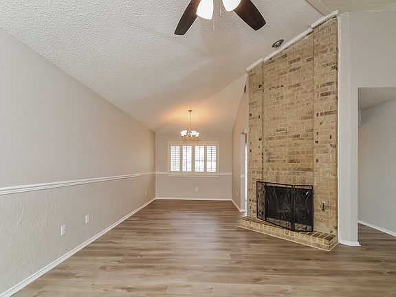 3rd image of 1745 Sterling Ln