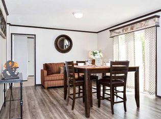 996 Estate Dr #996, Flint, MI 48506