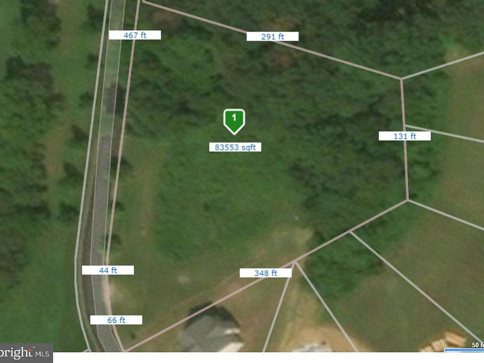 2nd image of 120 Ironstone Ln