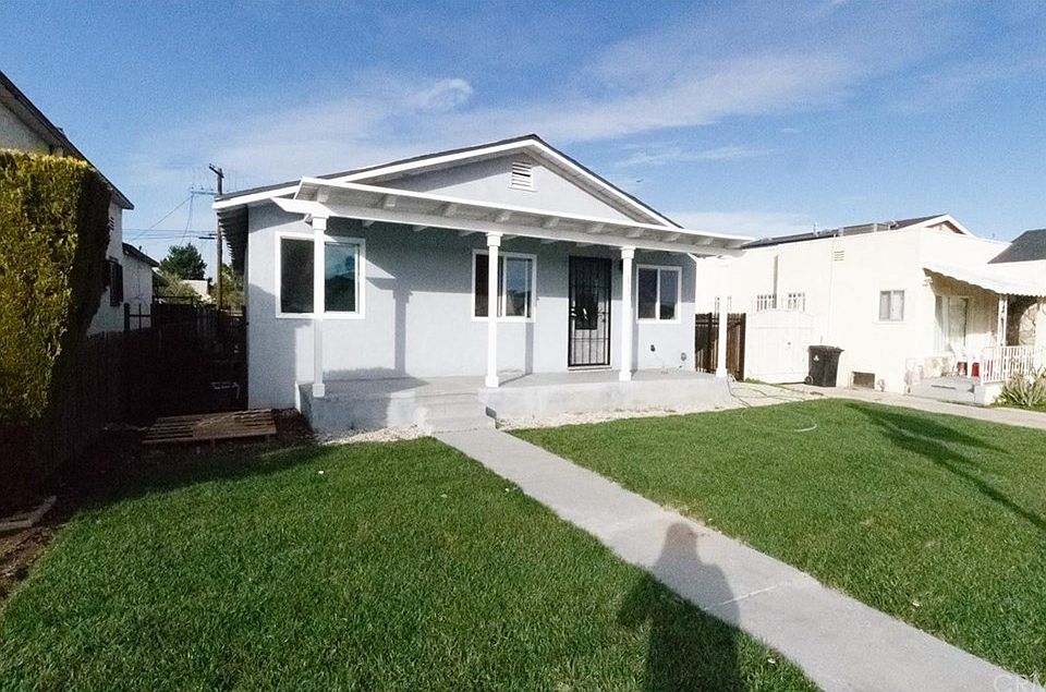 1st image of 623 W 111th Pl