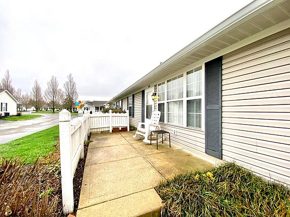 5th image of 8581 Victoria Meadow Ln