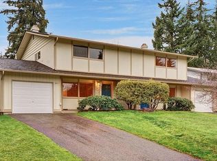 295 146th Pl NE, Bellevue, WA 98007