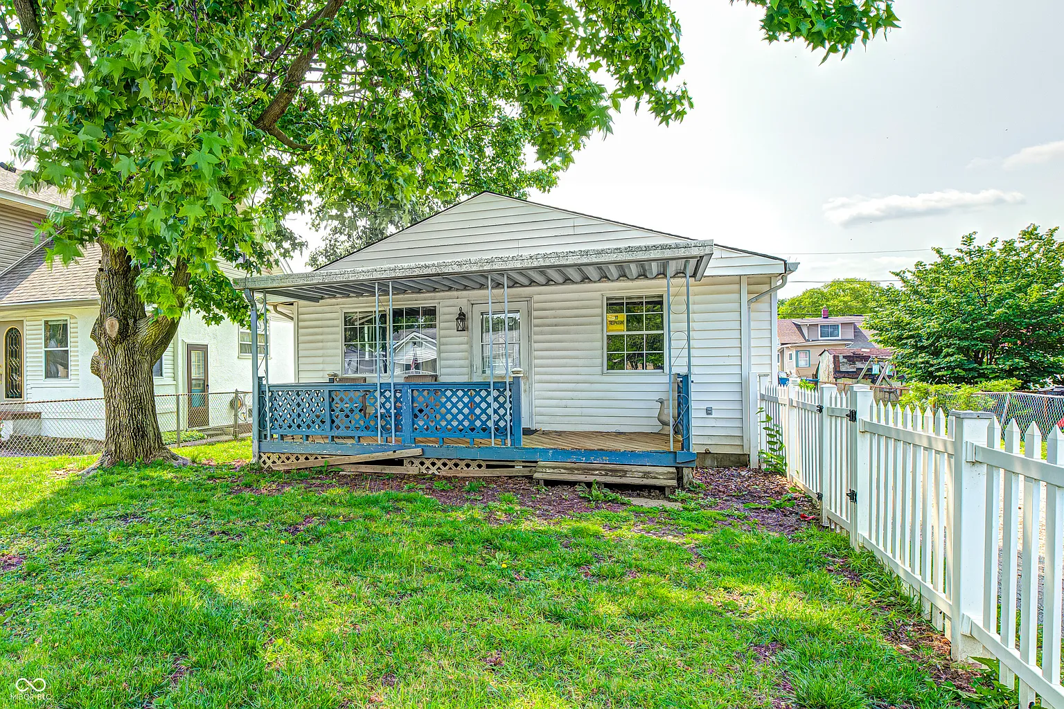 2840 Denison St photo 1