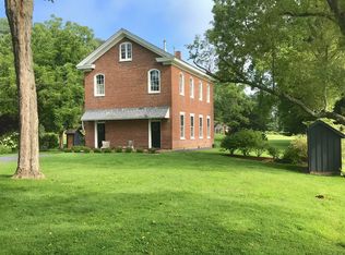 34 Uhlerstown Hill Rd, Upper Black Eddy, PA