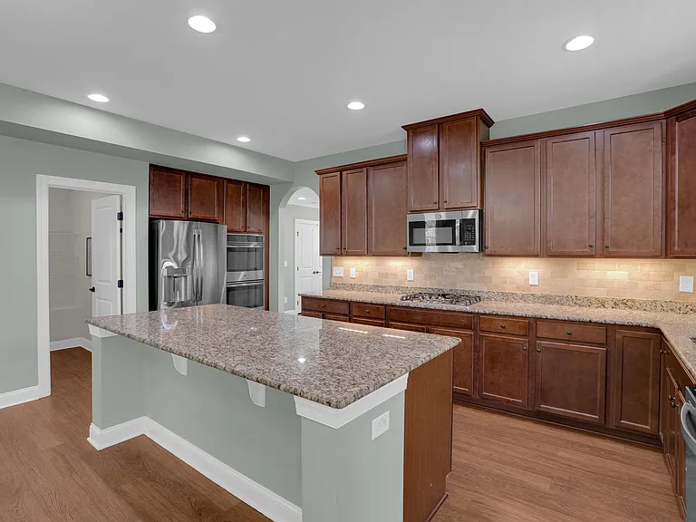 1340 Beechfern Cir — Photo 18