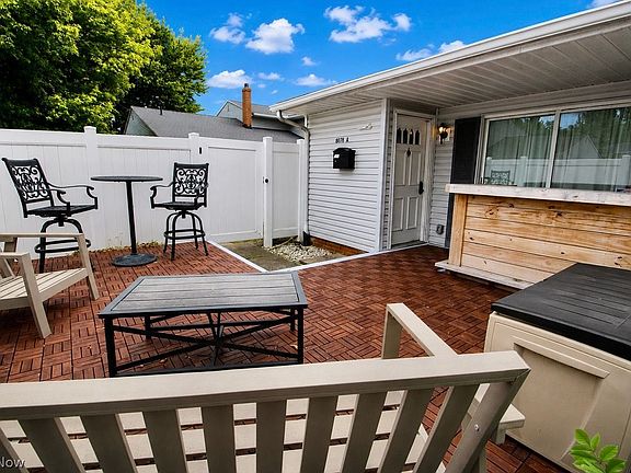 5th image of 8078 Puritan Dr APT A