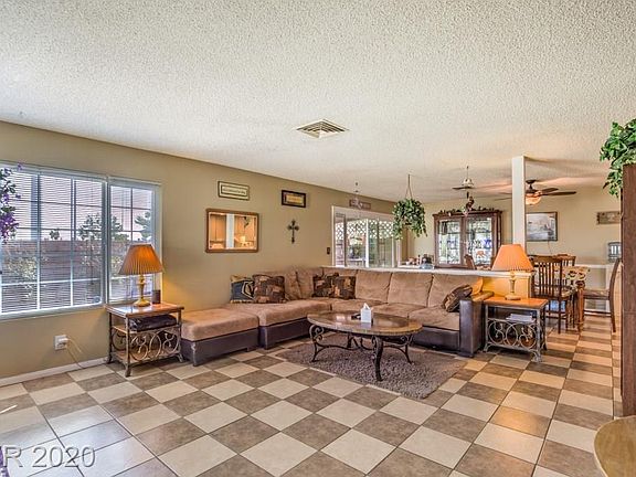 5th image of 6991 Starwood Dr