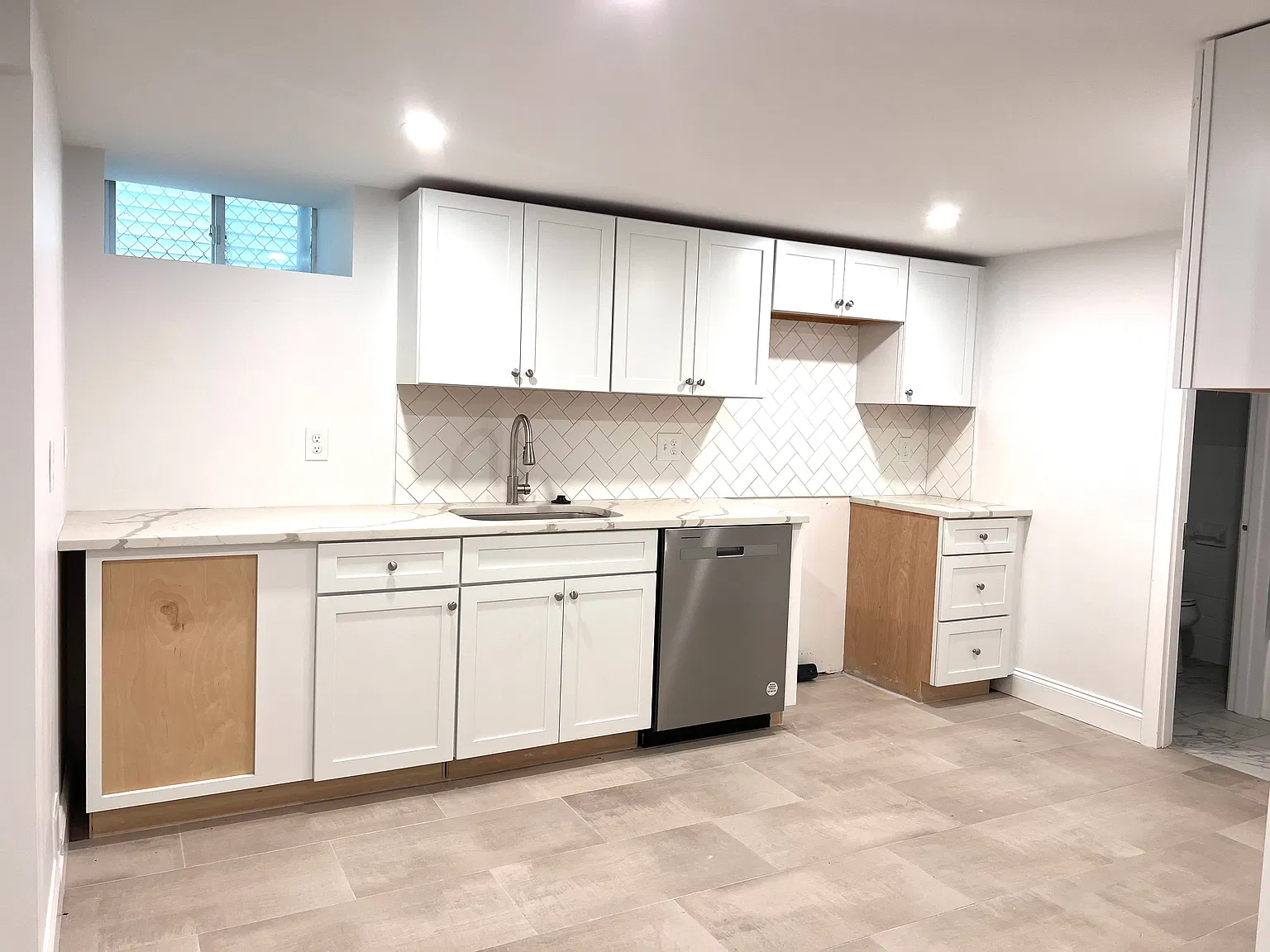 Studio, 600 sqft, $1,900 — Photo 4
