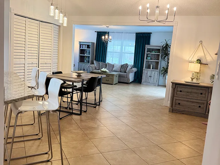 8200 Winthrop Dr #8120 — Photo 5