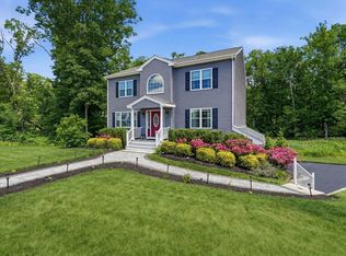 23 Richard K Stevens Dr, North Attleboro, MA 02760