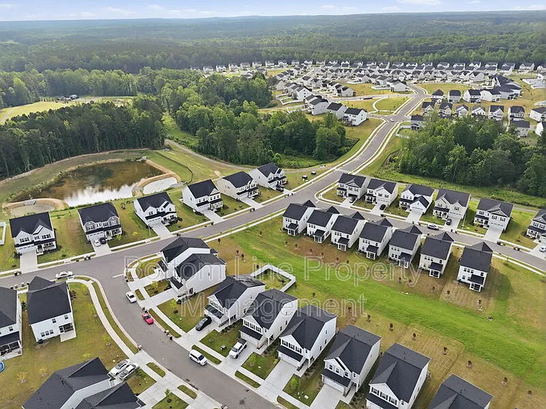 2029 Titanium Rock Rd — Photo 23