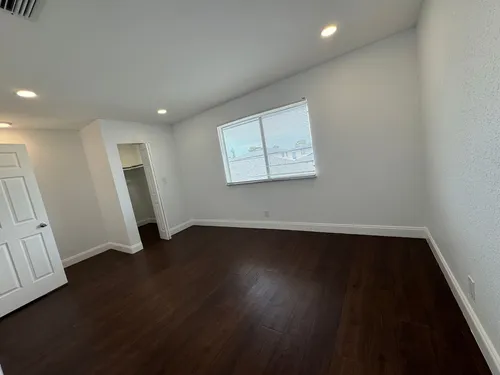 904 E Tiffany Dr #2 Photo 1