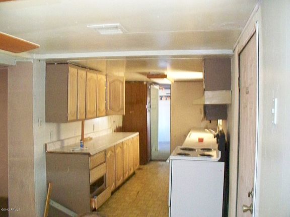 5th image of 201 N 82nd St