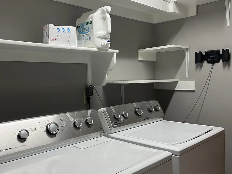 2032 Prairie View Ct — Photo 40