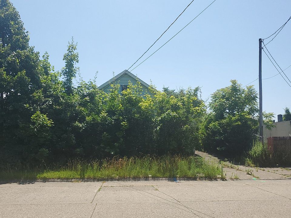 2nd image of 2228 Warfel Ave