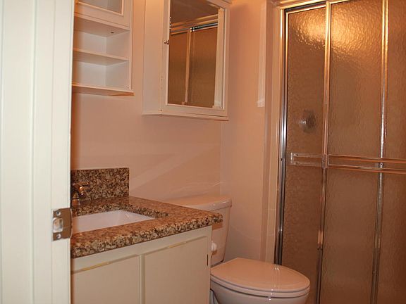 3rd image of 6499 Chasewood Dr APT B