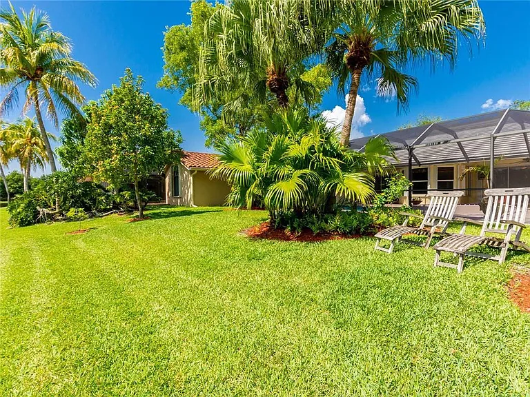 1230 Fairfax Ct — Photo 69