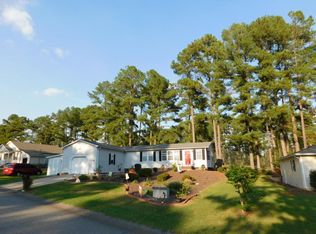 136 Ryder Cup Blvd, Pinebluff, NC 28373