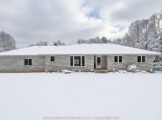 51 Luffman Rd, Tweed, ON K0K2L0