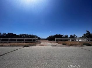 8136 Heartland Cir, Oak Hills, CA 92344