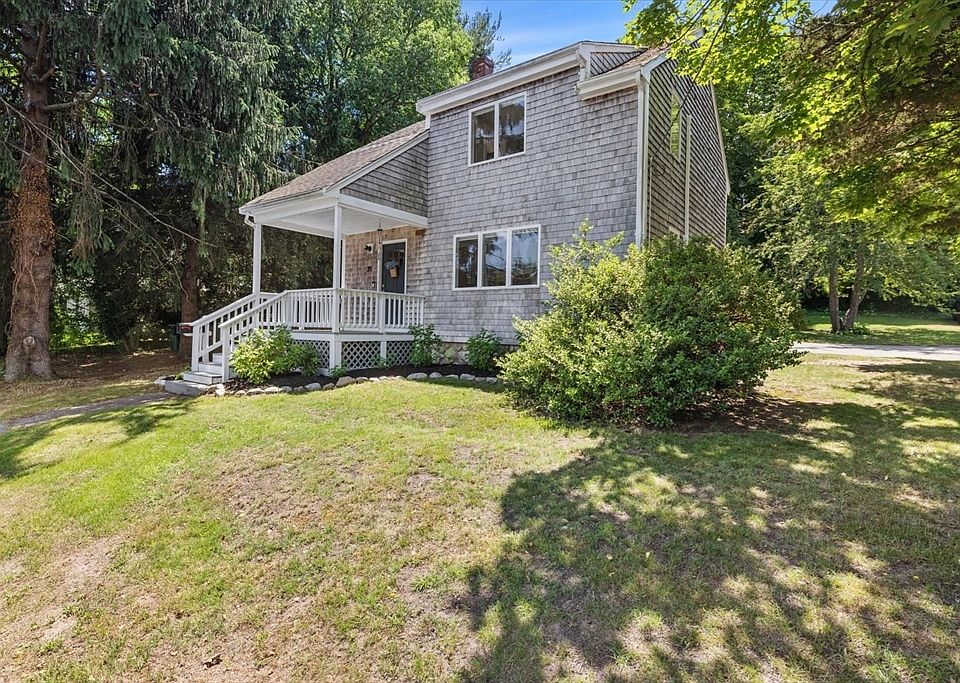 1st image of 35 Maple St