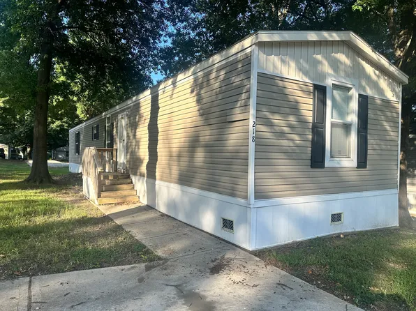 218 Pamela Ave, Belton, MO 64012
