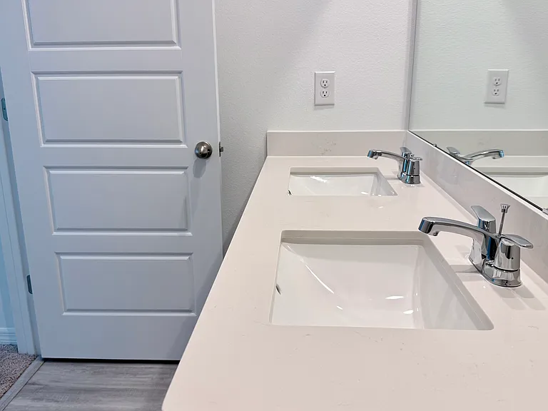 2947 Canary Ave — Photo 16