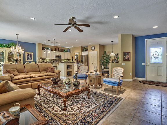 3rd image of 21217 N Red Hills Dr