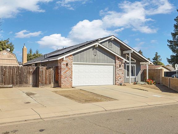 3rd image of 1601 Stanley Dr