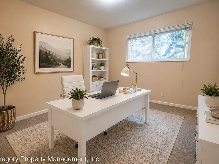 1815 Central Ave #202 — Photo 12