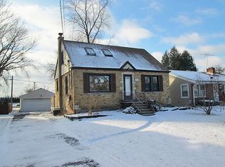 851 S Golf Cul De Sac St, Des Plaines, IL