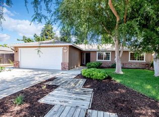 3247 Purdue Ave, Clovis, CA 93611