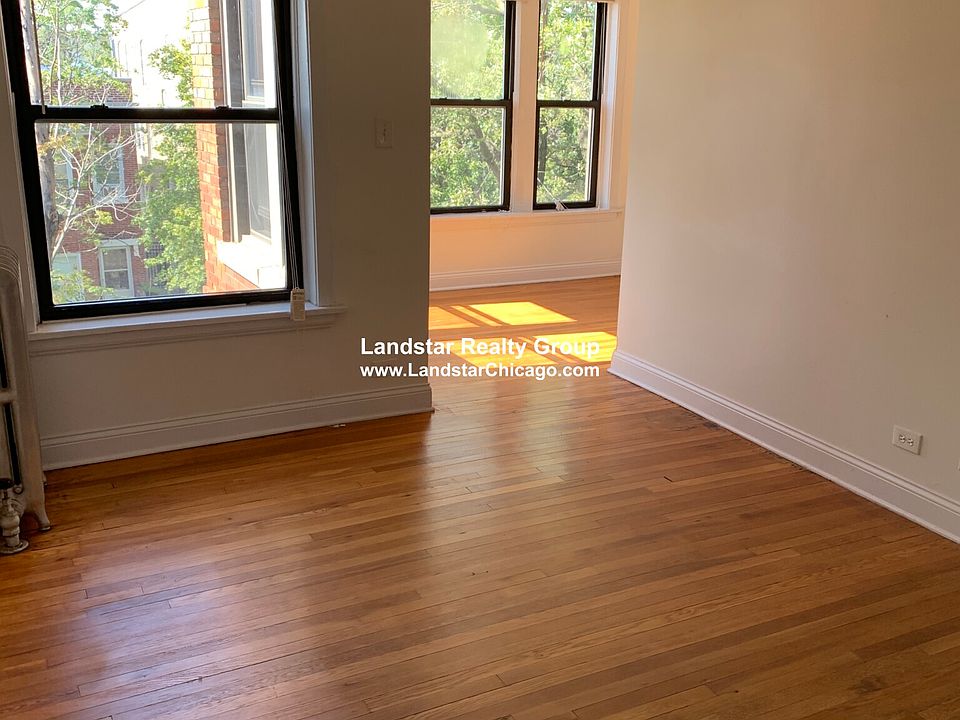 1st image of 4819 N Albany Ave #3