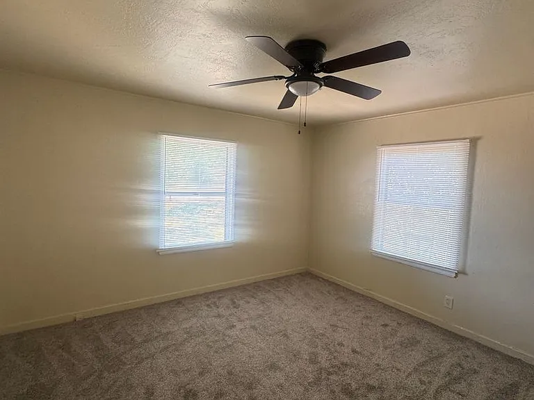 21498 Trefoil Ln — Photo 7