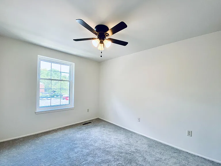 10690 High Beam Ct — Photo 26