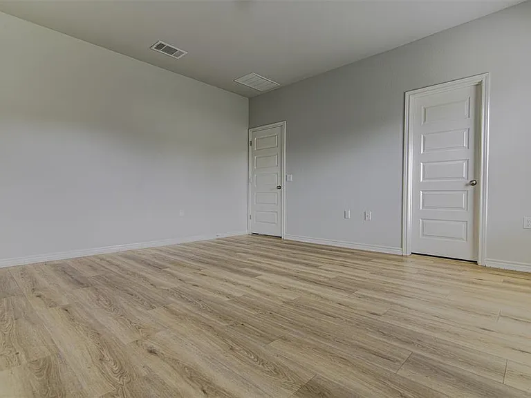 1311 Hazelton Cv — Photo 22