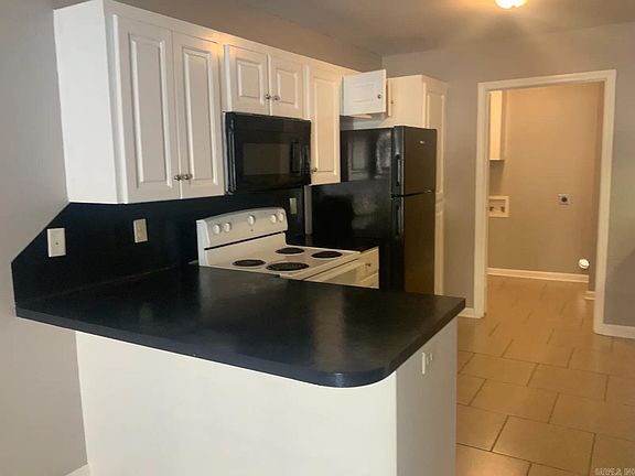 4th image of 312 Clint Rd