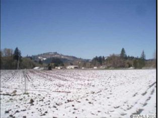 38720 River Dr, Lebanon, OR 97355