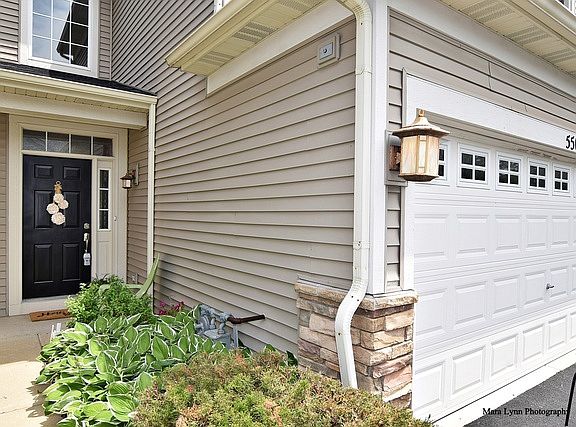 2nd image of 550 Gunnison Ct #550