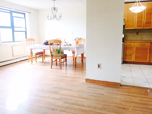 Rented by Rapid Realty Cobble Hill | media 15
