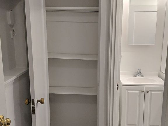 5th image of 140 Julian Ave APT 104