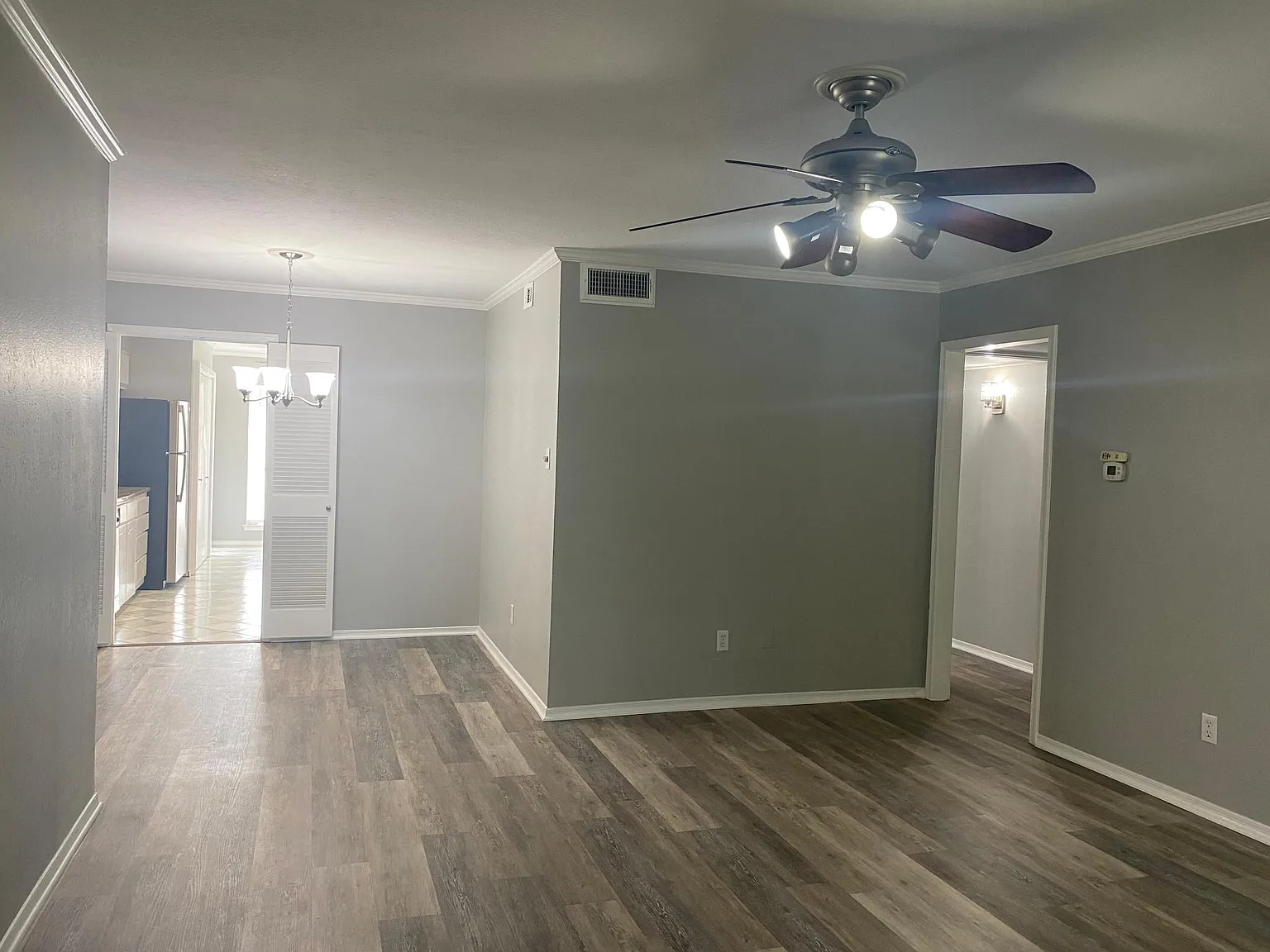 3 bed, 1645 sqft, $2,500 — Photo 3