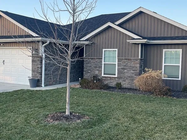 305 Green Meadows Cir, Columbia, MO 65203