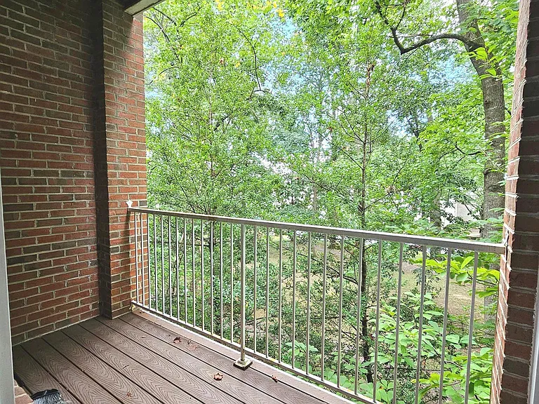 2665 Manhattan Pl #104 — Photo 32