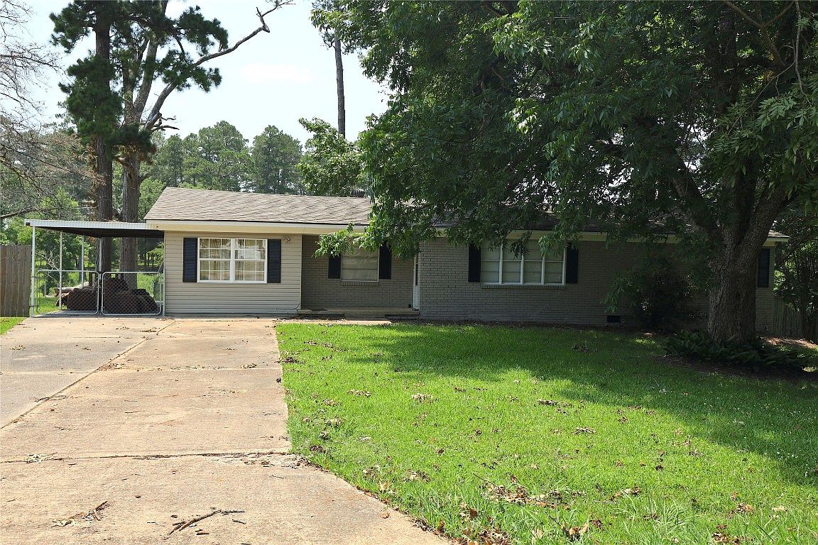 2033 1st St, Grand Cane, LA 71032 MLS 20363750 Zillow